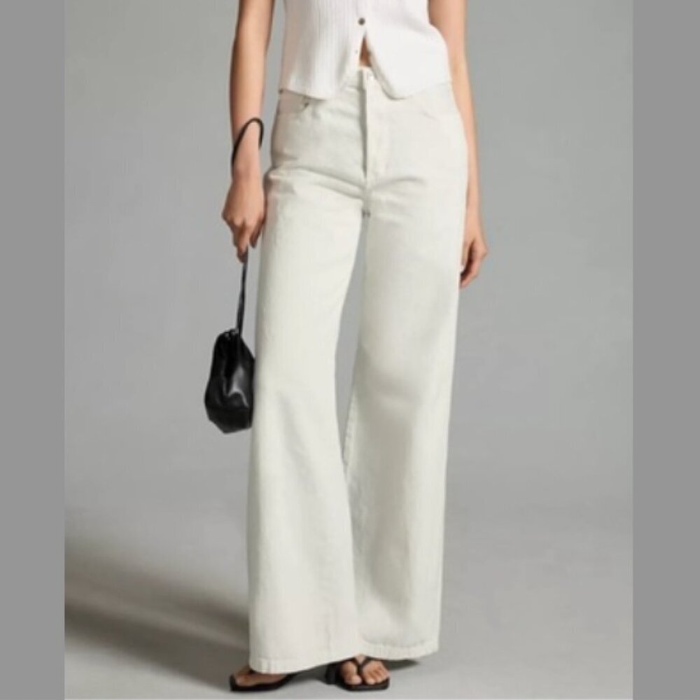 Favorite Daughter The Masha Jeans in Stone 23